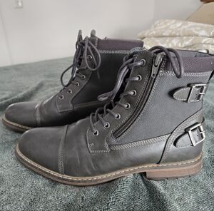Sonoma Men's Dark Gray Leather Boots